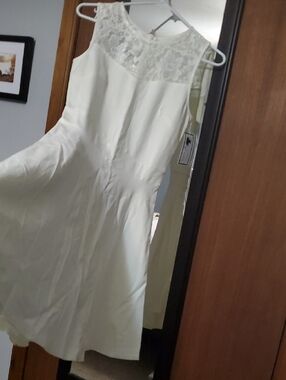 Sleeveless Cream Lace Yoke Midi Dress